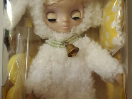 Takara Petite Blythe KPBL-06 Fluffy Cuddly Bedtime Action Doll Figure For Discount